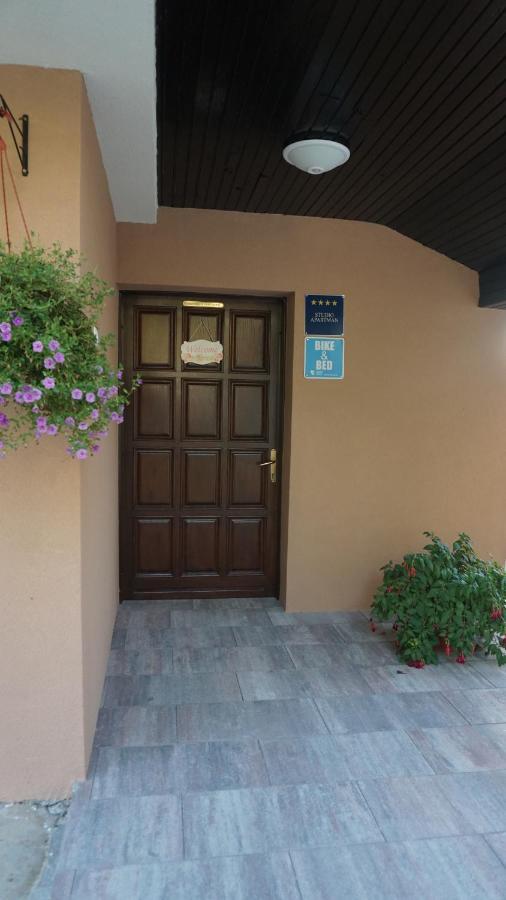 Studio Apartman "Djed" Hrvatska Kostajnica Exterior photo